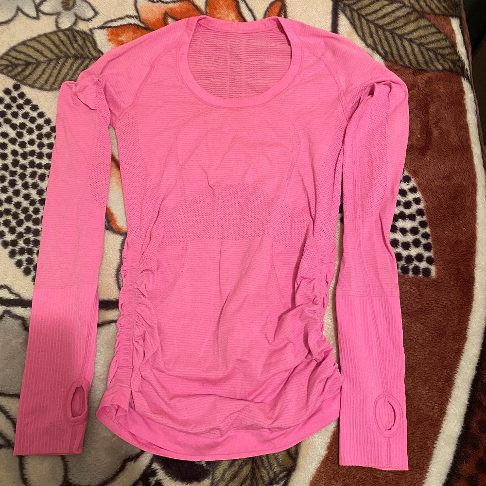 pink lululemon long sleeve top